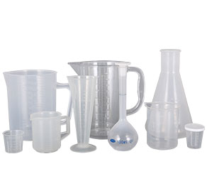 插爆小粉穴塑料量杯量筒采用全新塑胶原料制作，适用于实验、厨房、烘焙、酒店、学校等不同行业的测量需要，塑料材质不易破损，经济实惠。